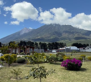CASAS EN VENTA DENTRO CONDOMINIO EN SAN MIGUEL DUEÑAS 