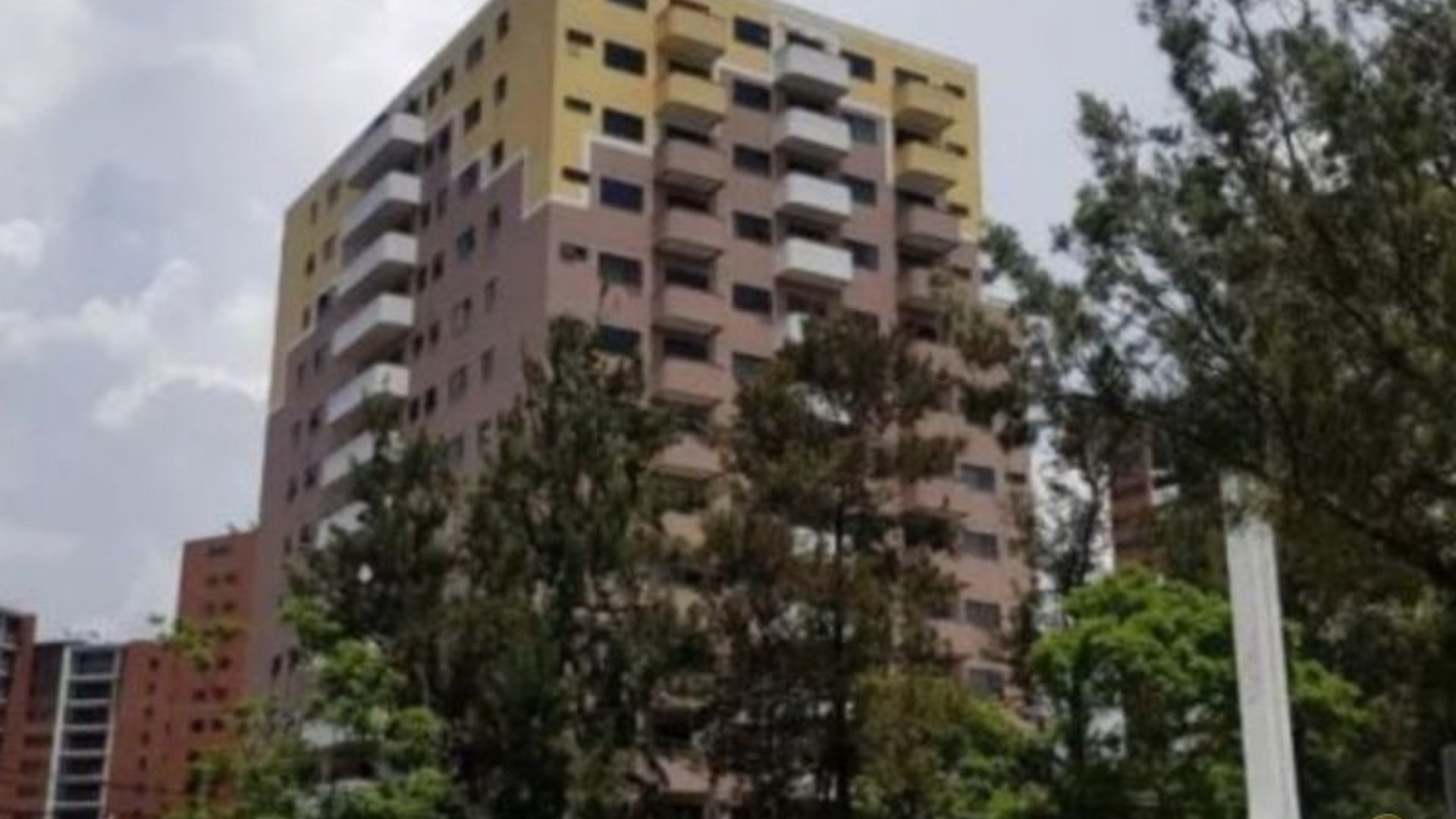 📍 APARTAMENTO EN VENTA – 2 HAB + BALCÓN | EDIFICIO BELLINI | ZONA 14