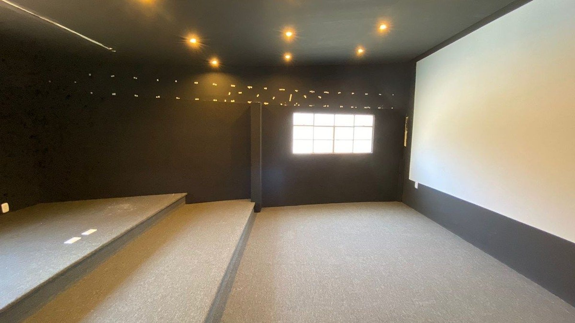 Casa  en renta en zona 10