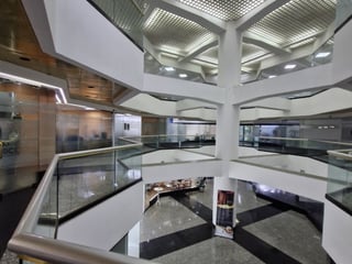 Alquiler de Oficina en Zona 10 Guatemala - Image 5