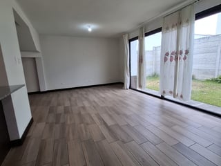 Casa en Venta dentro de Condominio en San Miguel Petapa - Image 3