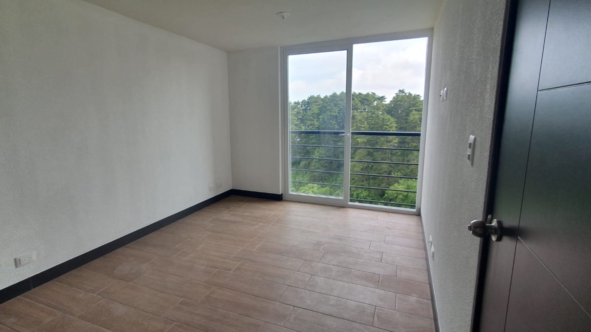 Apartamento  en Renta,  Laguna Bermeja Puerta Parada, Edificio Monet - Miniatura 11