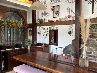 Vendo Amplia Casa en zona 11, Mariscal - Image 5