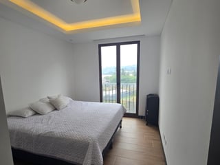 Apartamento amueblado en Lirios de Cayalá, zona 16 - 5
