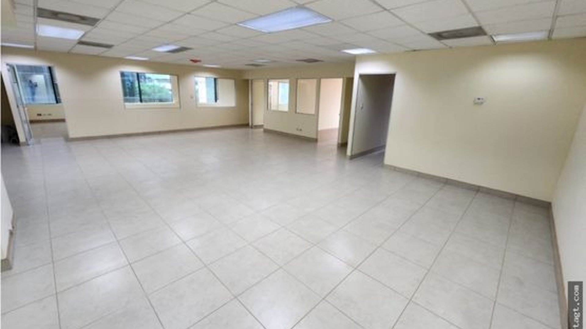 Renta de oficinas amuebladas - zona 14 edificio corporativo Ref-5908