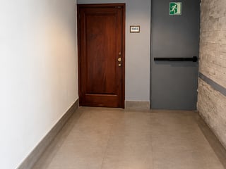 OFICINA EN ALQUILER 185 METROS CUADRADOS | MURANO CENTER | ZONA 10 DE GUATEMALA - 3