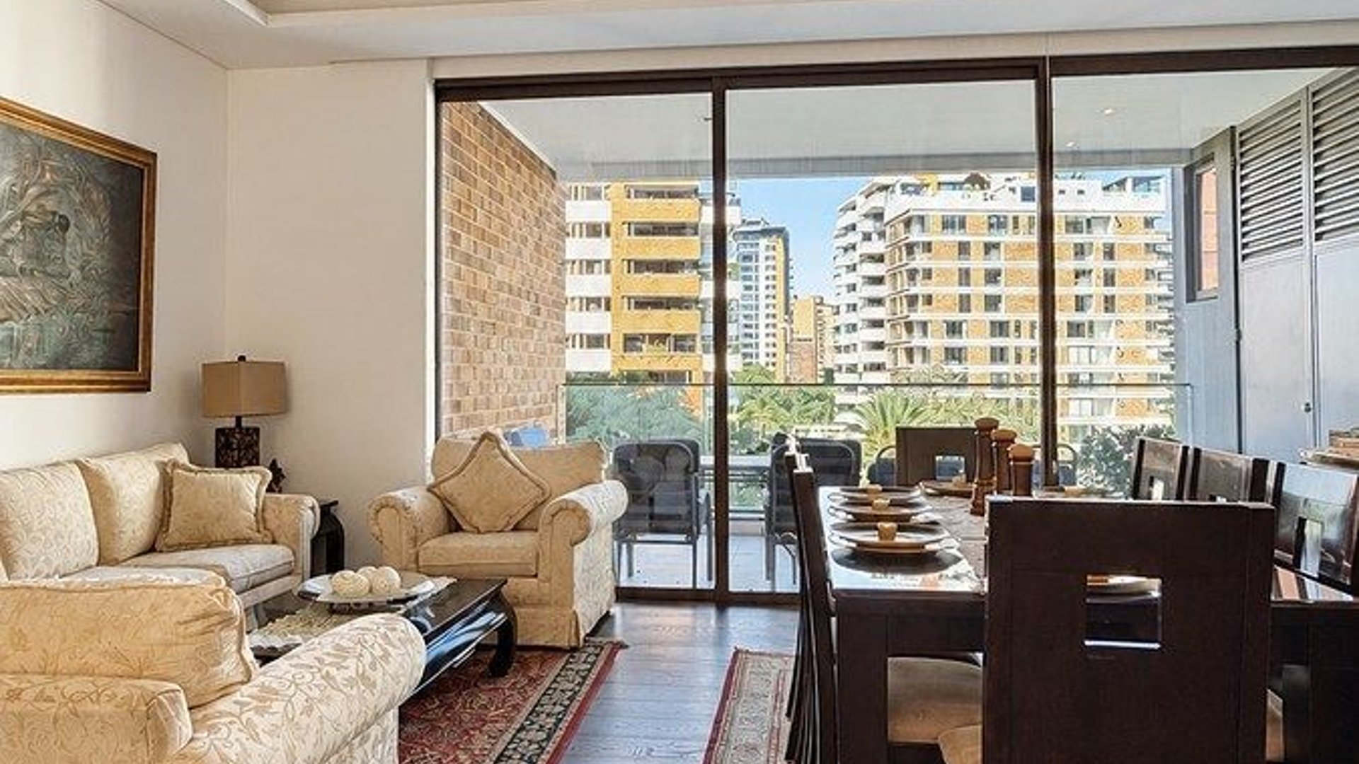 Apartamento en renta y venta en Echo, zona 14 | 3 dormitorios y terraza