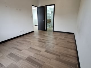 Casa en Venta dentro de Condominio en San Miguel Petapa - Image 10