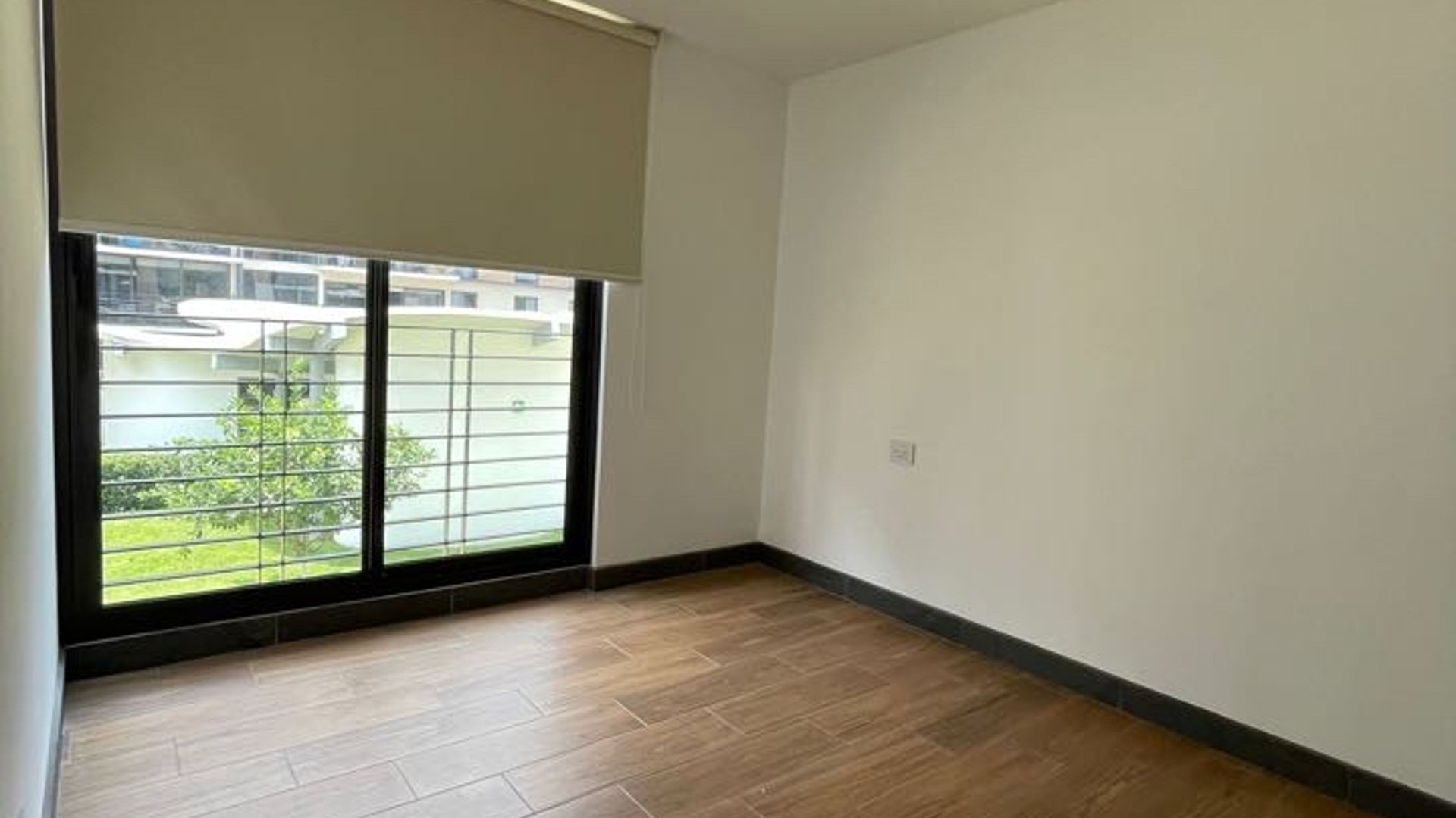 Apartamento en Renta Edificio be14, Zona 14 La Villa - Miniatura 3