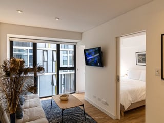 Alquilo lindo y acogedor  apartamento amueblado en zona 4 Edif. QUO - 2