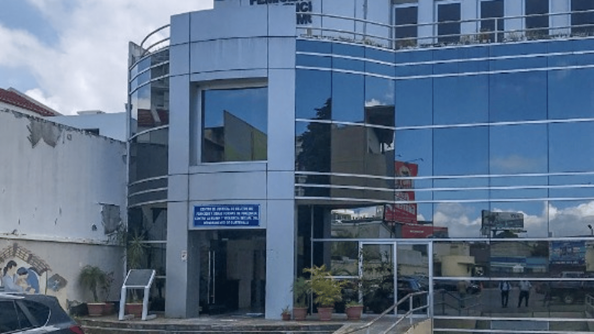 En Venta Edificio Diagonal 6 en Zona 10 para Inversión