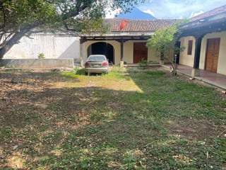 Casa de uso Comercial de renta en Antigua Guatemala - Image 12