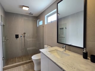 En venta Apartamento Premium en la Zona 14 Segheria - Image 24