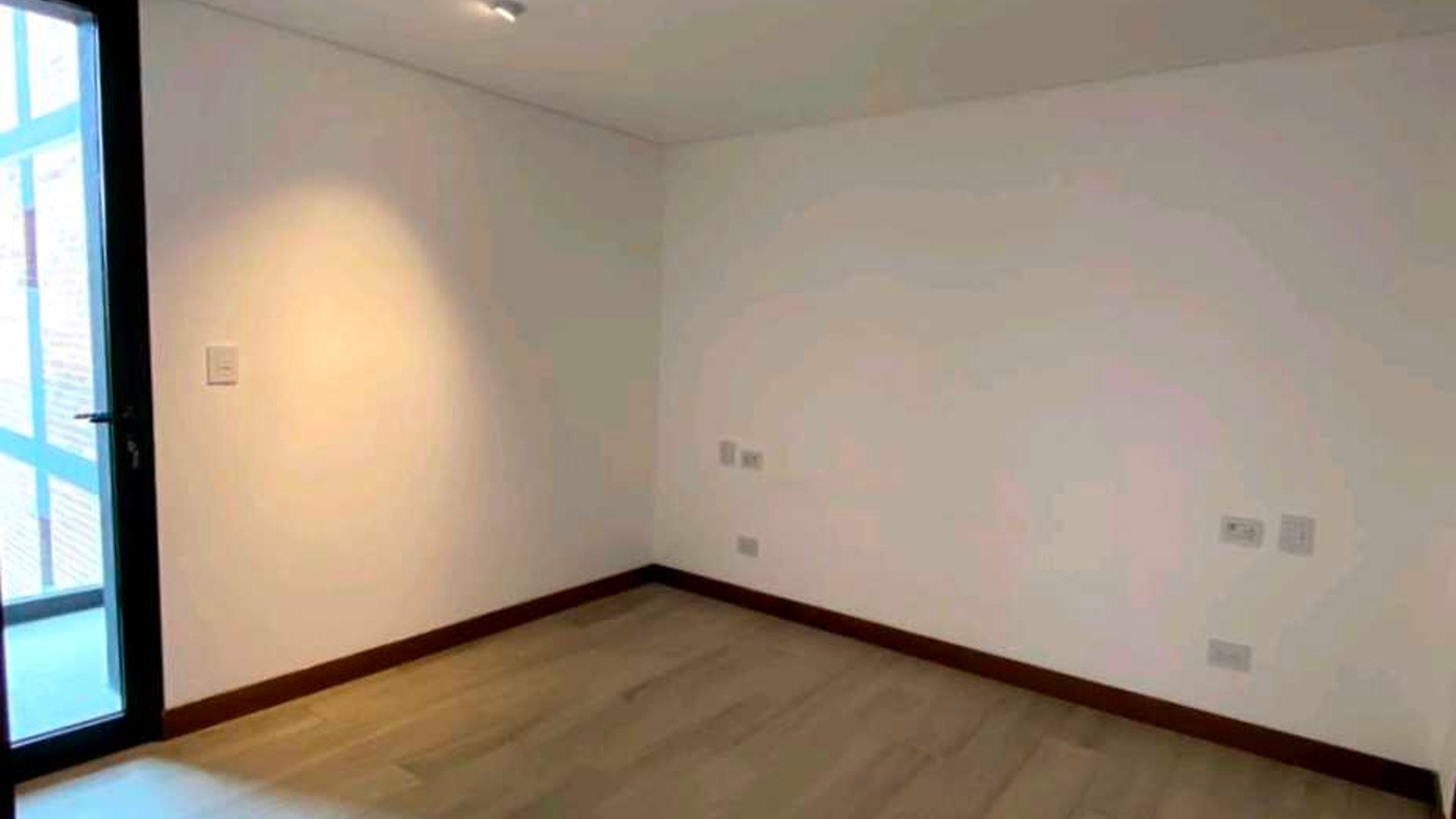 APARTAMENTO EN ALQUILER???? Edificio Reserva Diez, Zona 10 - Miniatura 9
