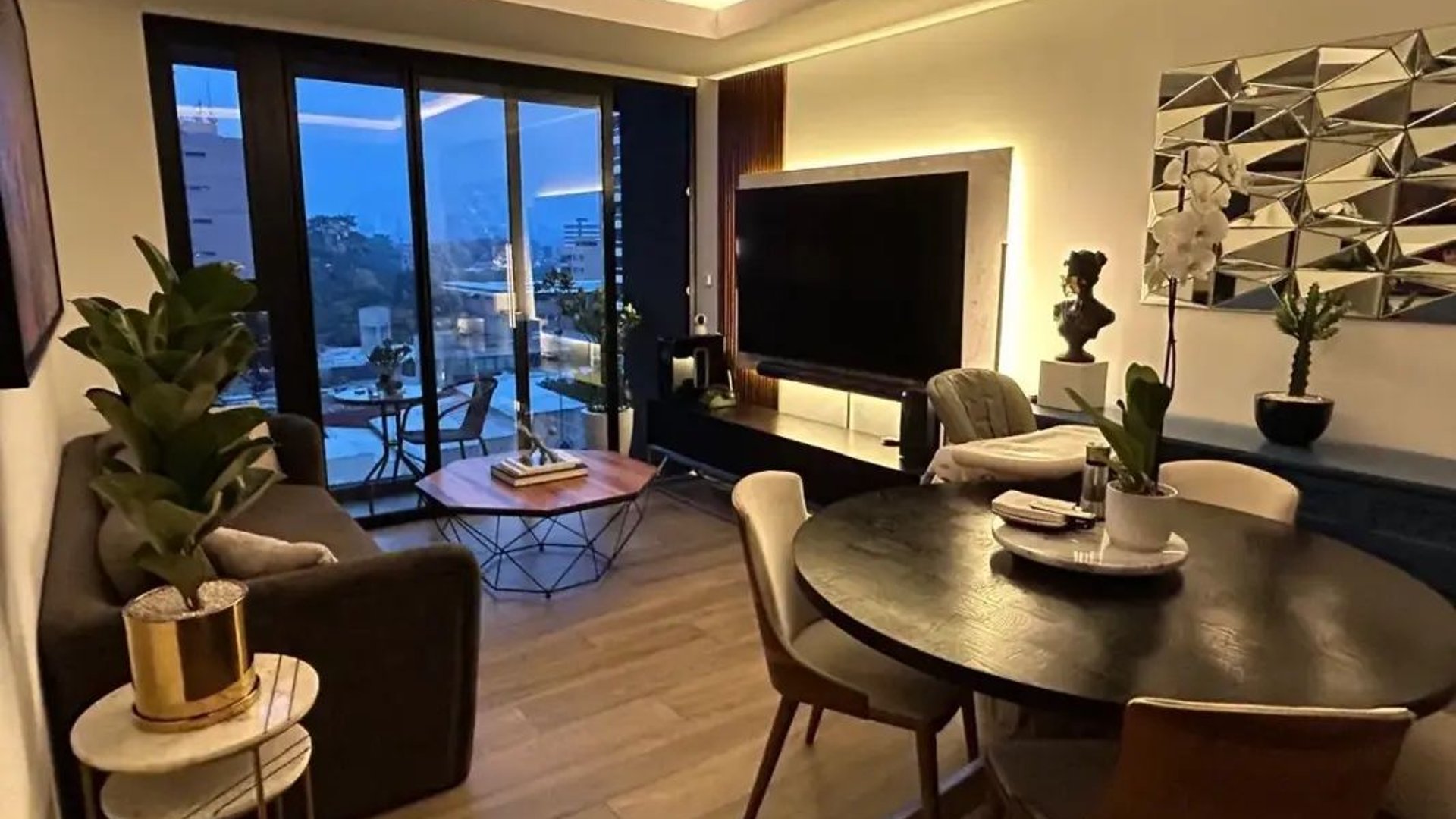 Apartamento en Venta – Reserva Diez, Zona 10