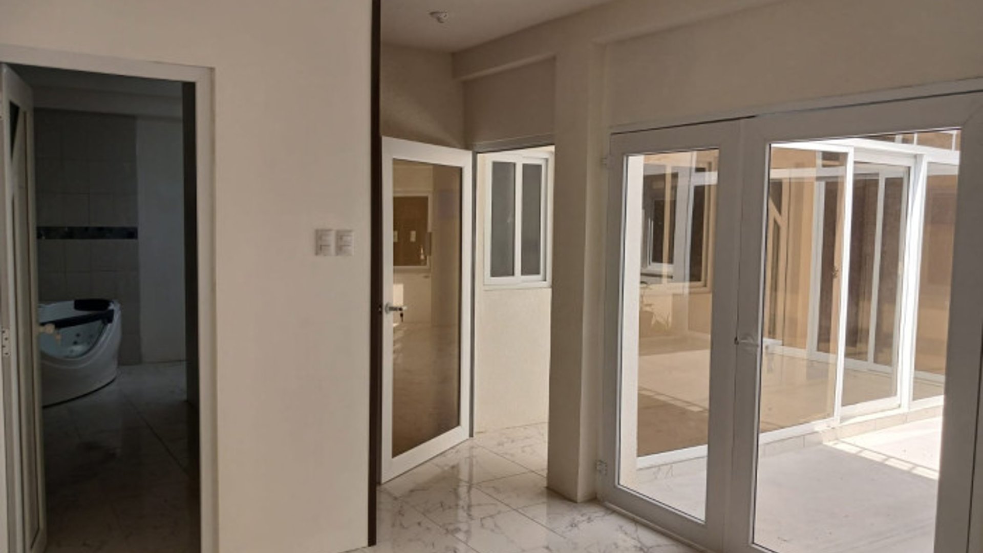 CASA REMODELADA EN VENTA EN ZONA 1 - Miniatura 6