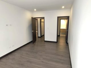 Apartamento con jardín en venta de 2 habitaciones en Z13 Ref-5563 - 5