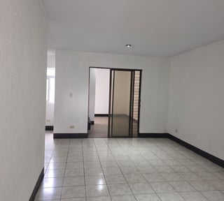 RENTO APARTAMENTO EN RESIDENCIALES CATALINA VILLA NUEVA