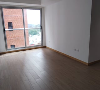En Renta apartamento 3 habitaciones zona 10 Cityhaus