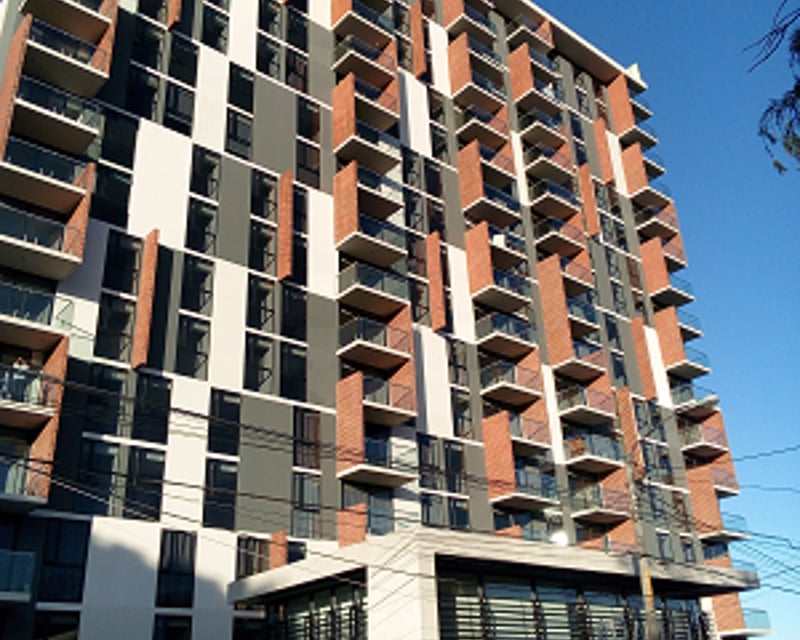 Venta de apartamento en Aralia Zona 11 | Idealmente inversión, actualmente rentado