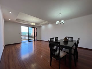 Venta de Apartamento 2 Dormitorios | Torre del Valle Zona 10 - 2