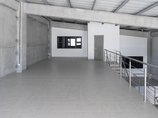 Bodega en Renta Calzada La Paz - Image 7