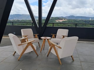 APARTAMENTO EN VENTA ZONA 2 - 3