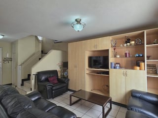 Casa en venta en San Cristobal Mixco sector A3 - 2