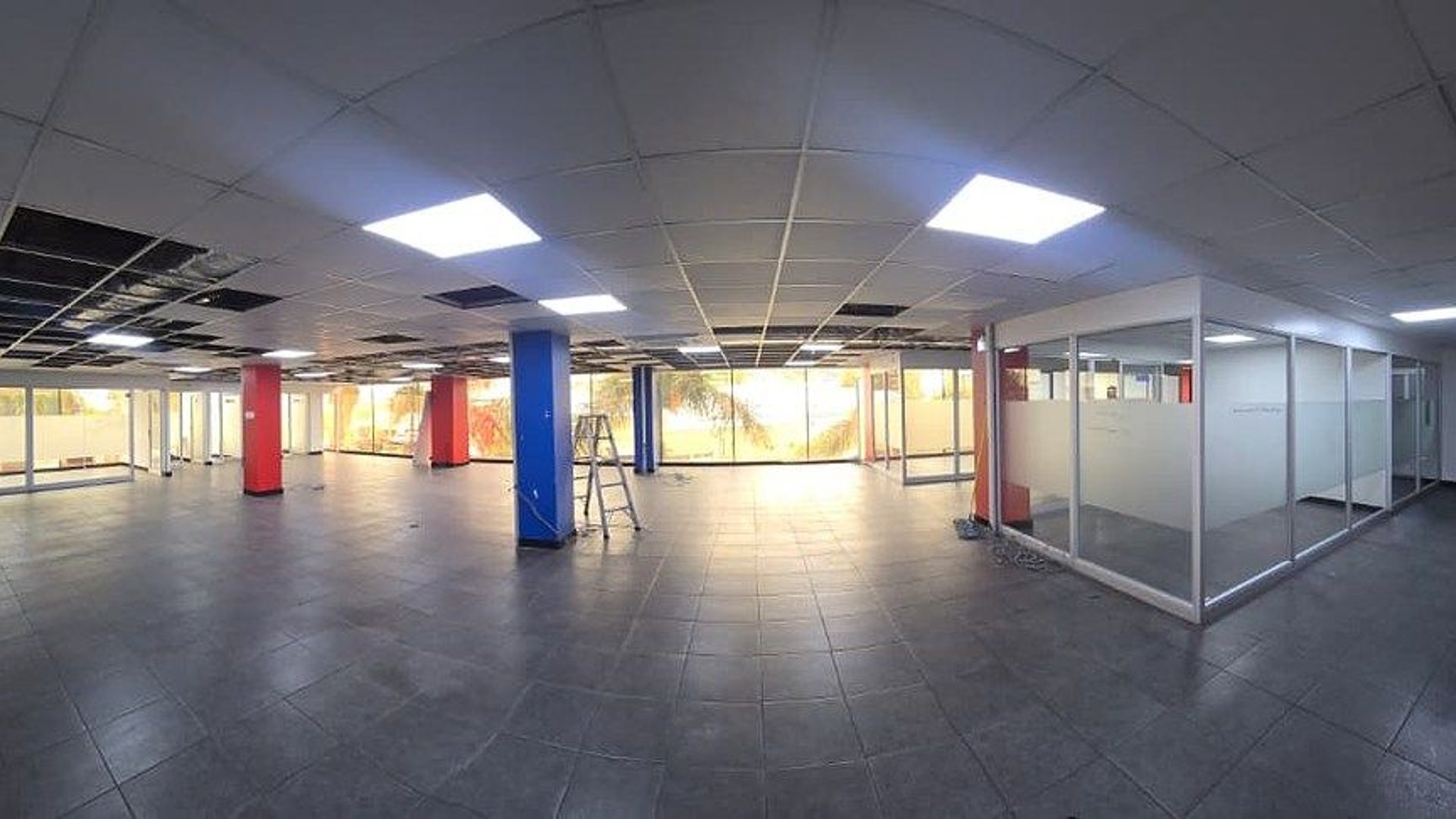 Oficina en ALQUILER en zona 4 - Miniatura 8