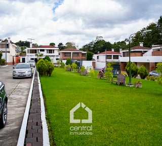 Casa en Residenciales San Miguel, km.16.5 carretera al Salvador