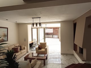 Casa en ALQUILER en La Montaña Zona 16 - 3