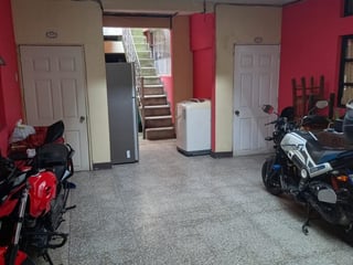VENTA casa uso comercial en zona 12 entorno El Carmen - 3