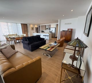 APARTAMENTO EN EDIFICIO GAURA ZONA 15