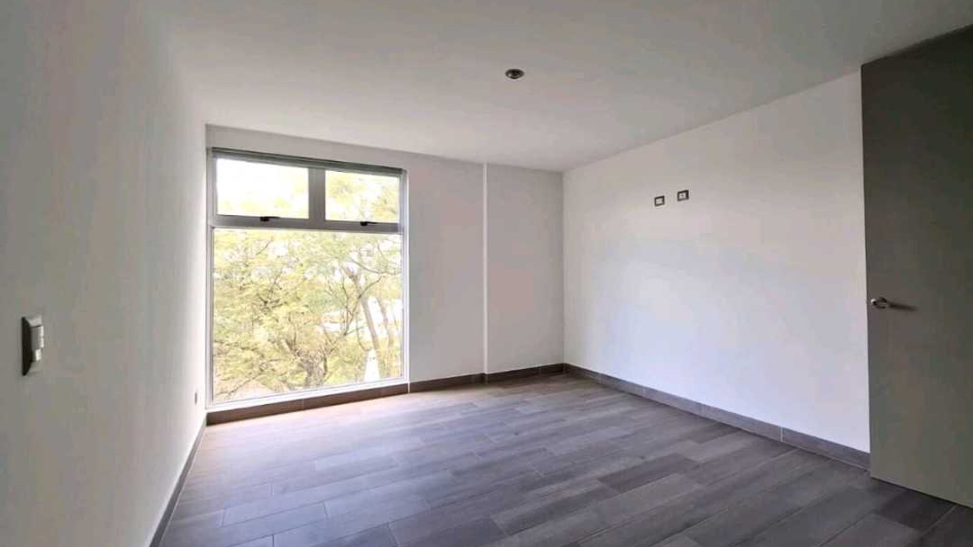 APARTAMENTO EN ALQUILER ???? Edificio Brickell, Zona 16 - Image 1