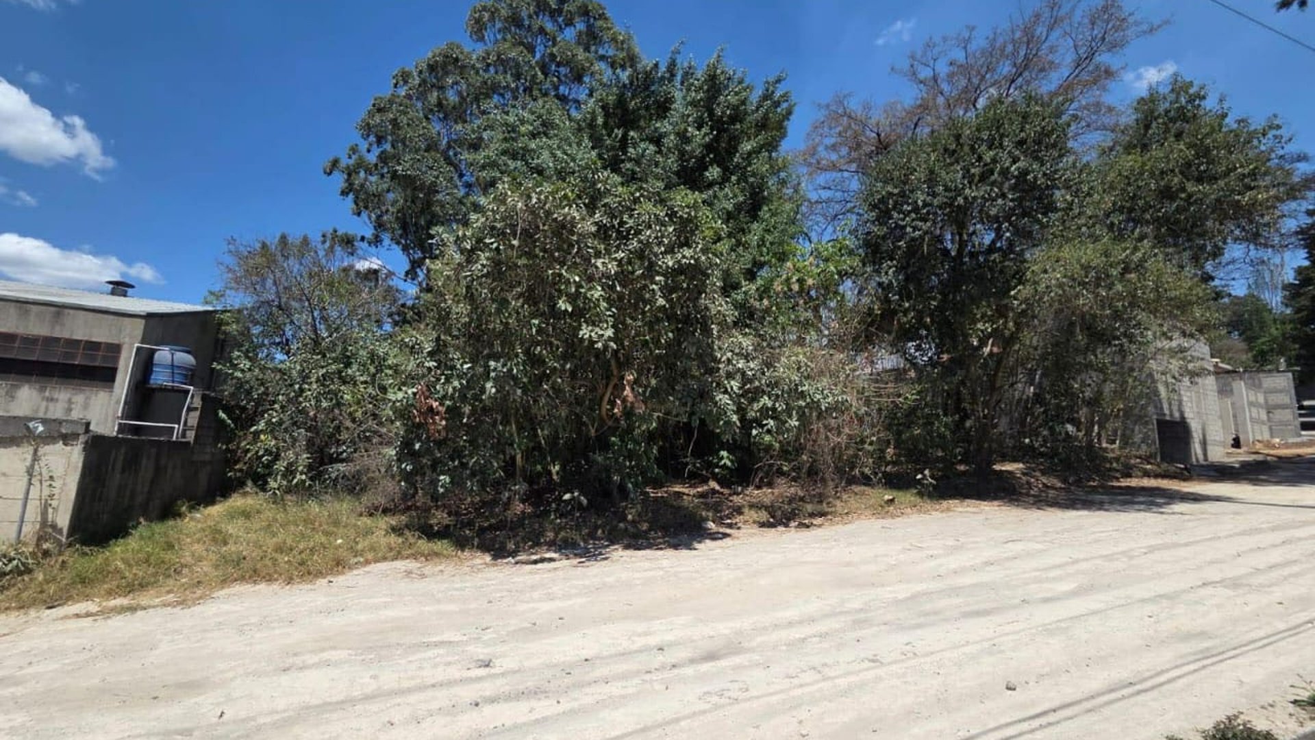 Terreno venta en El Naranjo zona 4 de Mixco - Miniatura 4
