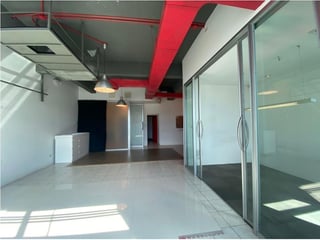ZONA PRADERA / Oficina en Renta , zona 10 - 3