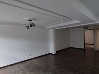 📍 CASA EN RENTA Y VENTA – CUMBRES DE LA ARBOLEDA | KM 21.5 CAES - Image 10