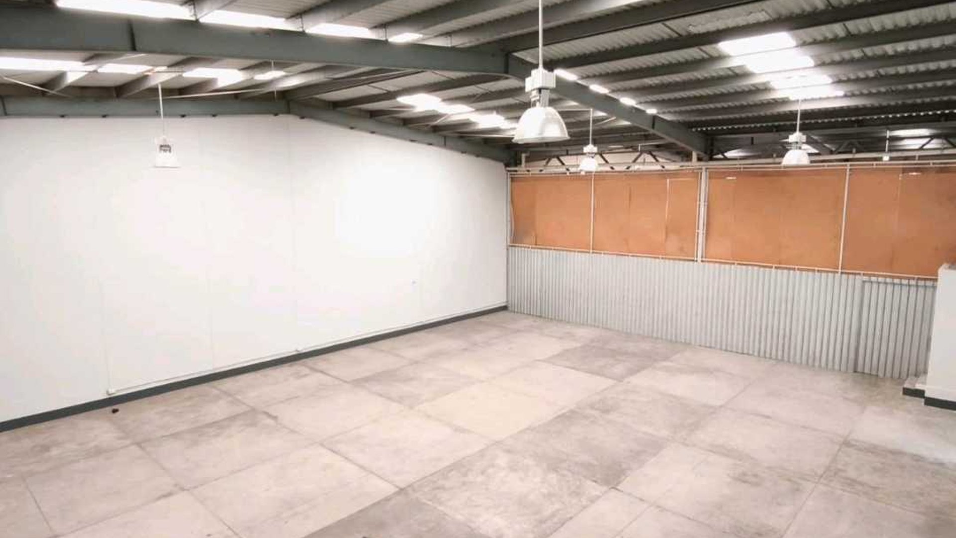 OFIBODEGA EN ALQUILER📍El Naranjo, zona 4 de Mixco