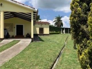Casa en Venta. Santa Cruz Naranjo Santa Rosa. - 2