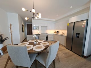 Apartamento de 3 dormitorios en venta en Edificio Artis, zona 13 - 2