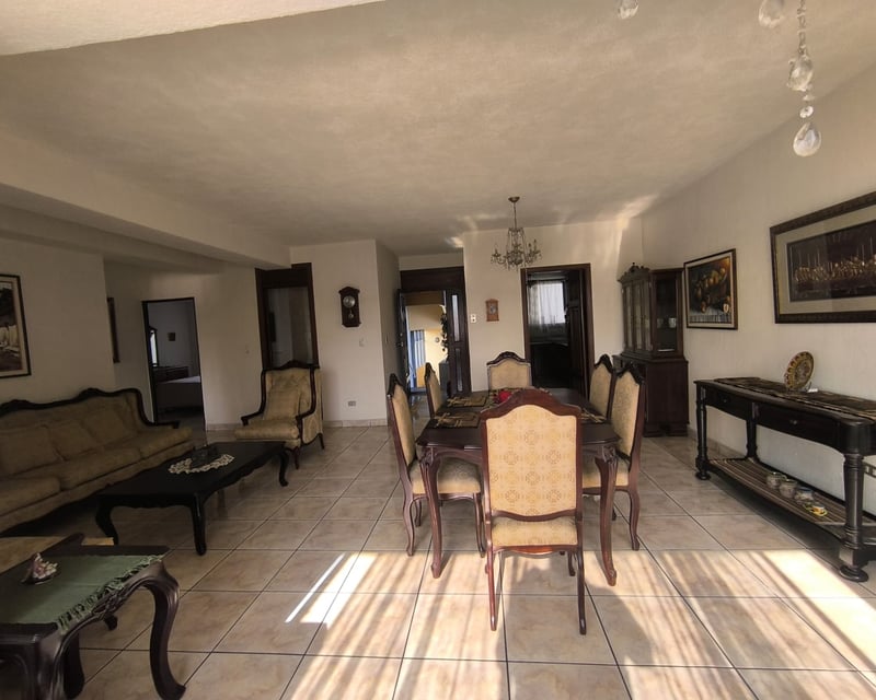 ALQUILO APARTAMENTO AMUEBLADO EN ZONA 9