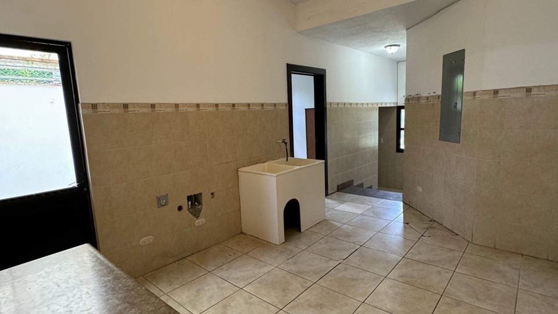 Casa de 1 nivel en Renta o Venta Carretera a El Salvador