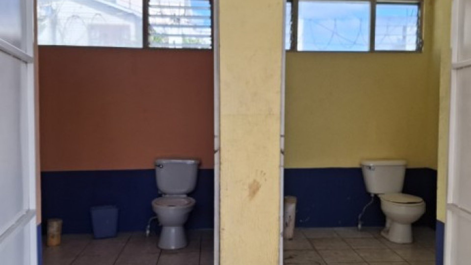 Ofi-Bodega en Venta San Cristóbal Zona 8 de Mixco - Miniatura 18