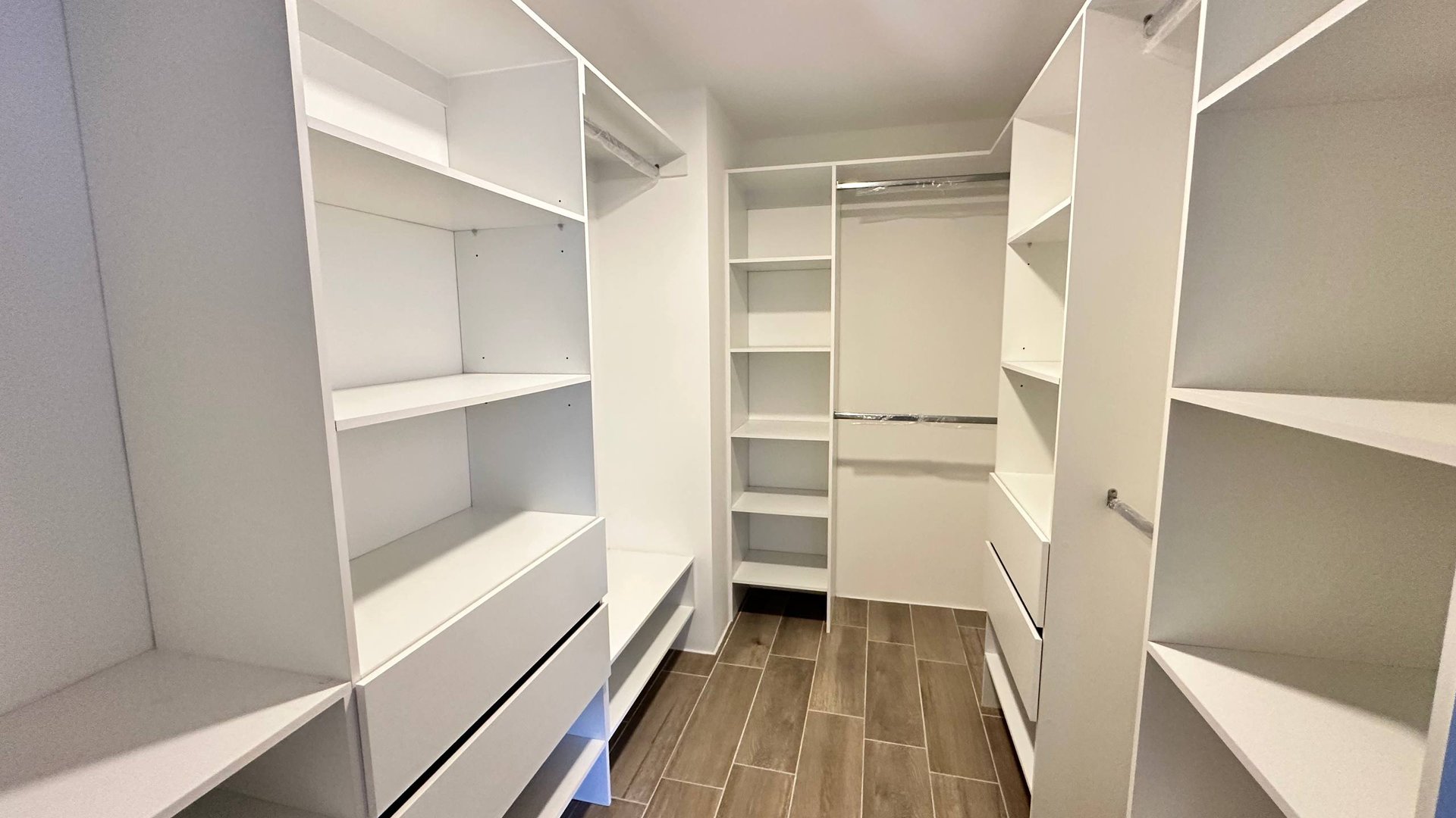 Apartamentos en renta en Edificio Segheria zona 14 - Miniatura 7