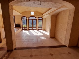 Venta y renta, Villa Italiana en la Foresta, Fraijanes. - Image 24