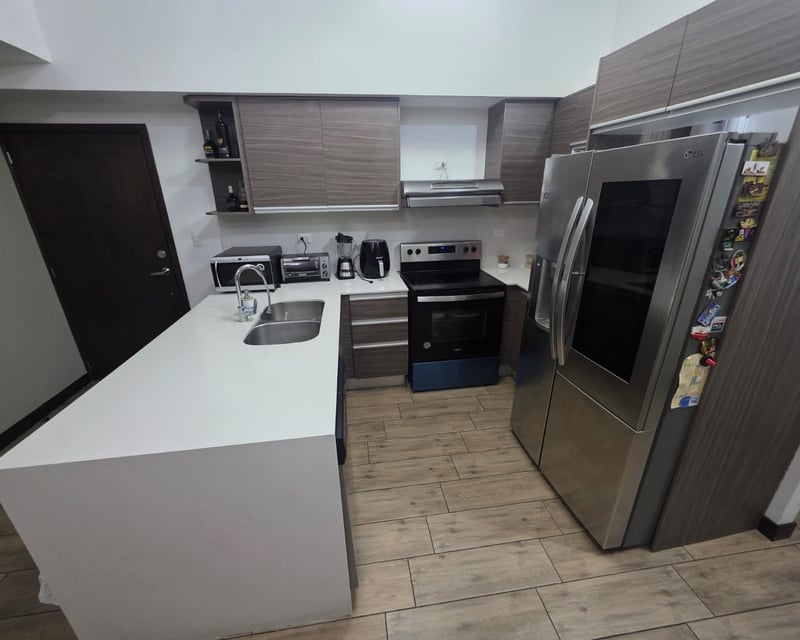 Apartamento Amueblado en Edificio Casalini ref-6157