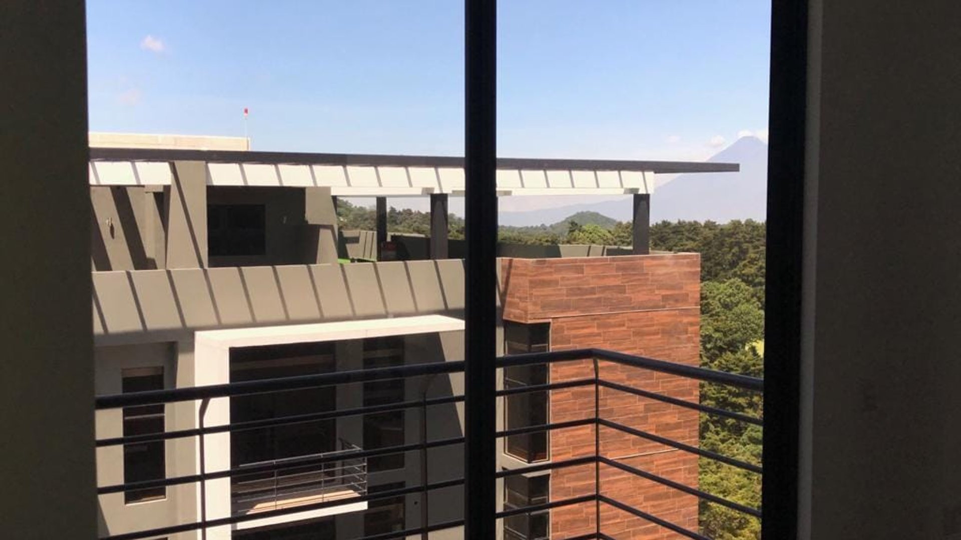 Alquilo apartamento de 2 habitaciones en Edificio O2 km 14.1