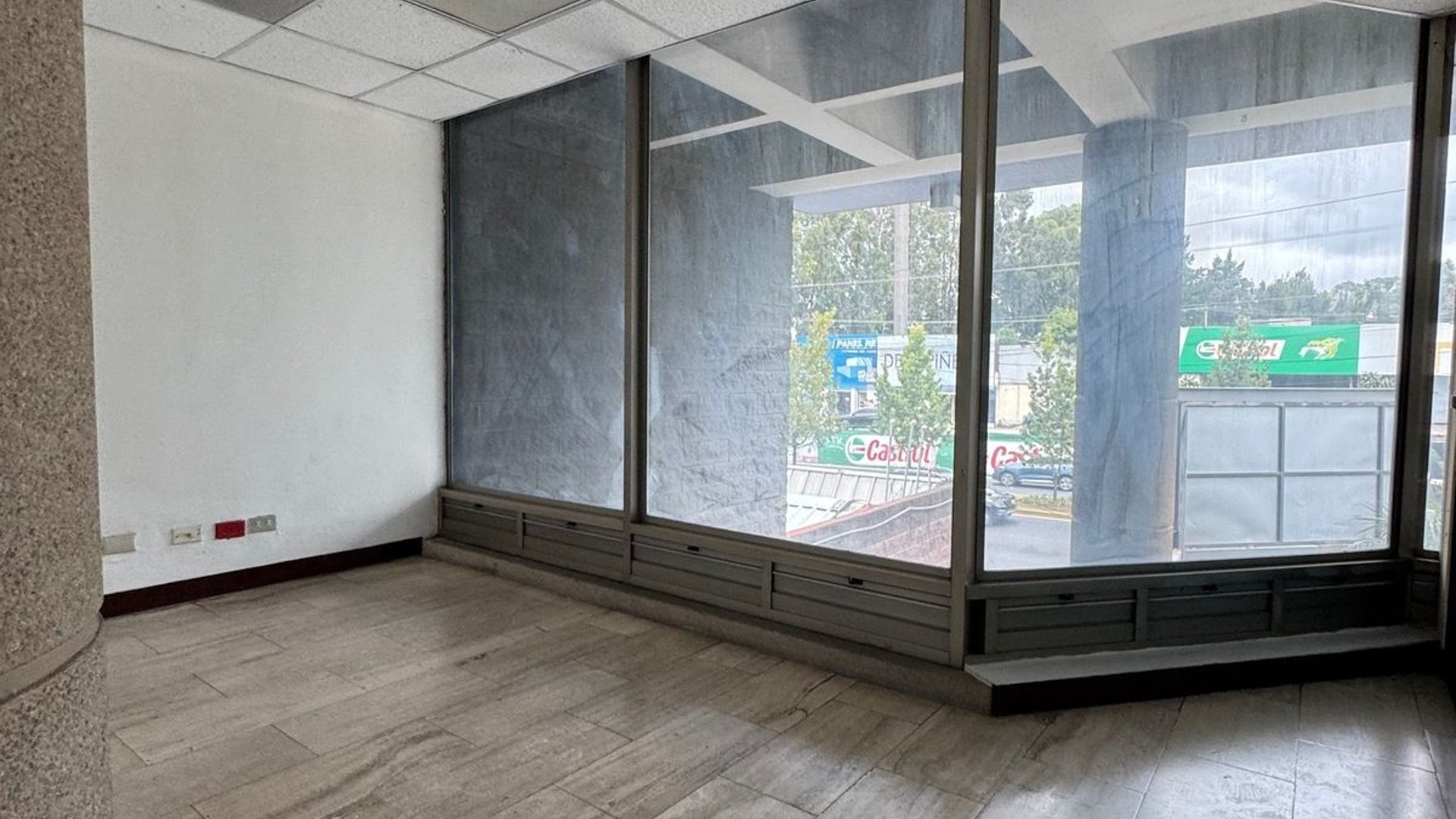 Edificio en Alquiler Zona 10 - Miniatura 42