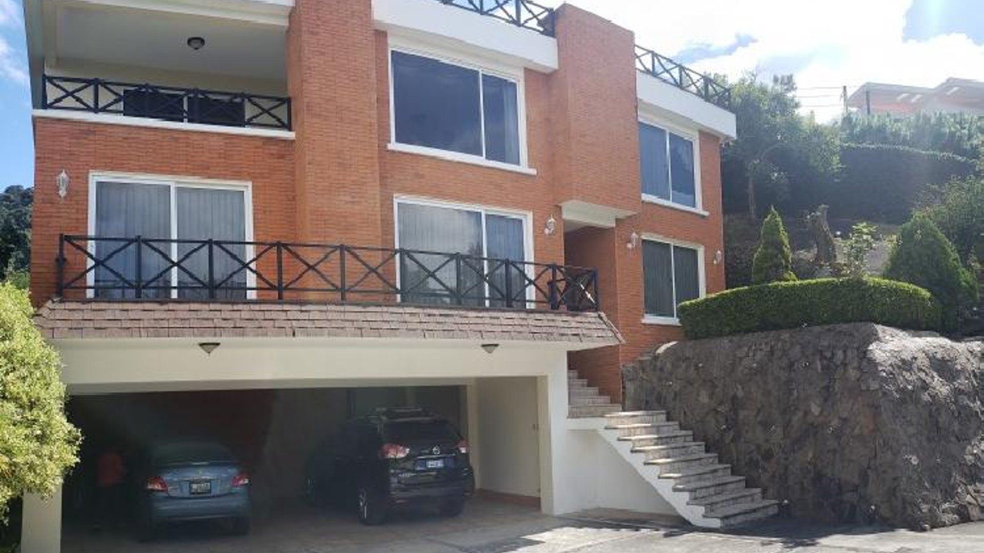 Casa en venta en San Lazaro para inversión Rentada