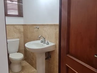 Casa en venta y renta, en 16 - Image 3